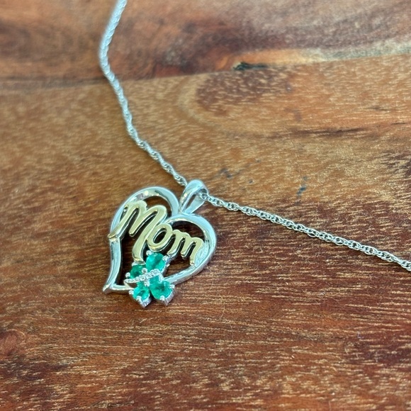 Mom Heart Pendant Necklace Diamond Emerald Accent 14K Yellow 925 Silver - Picture 4 of 9